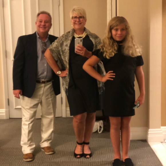 Meet your Posher, Debbie - Picture 8 of 15